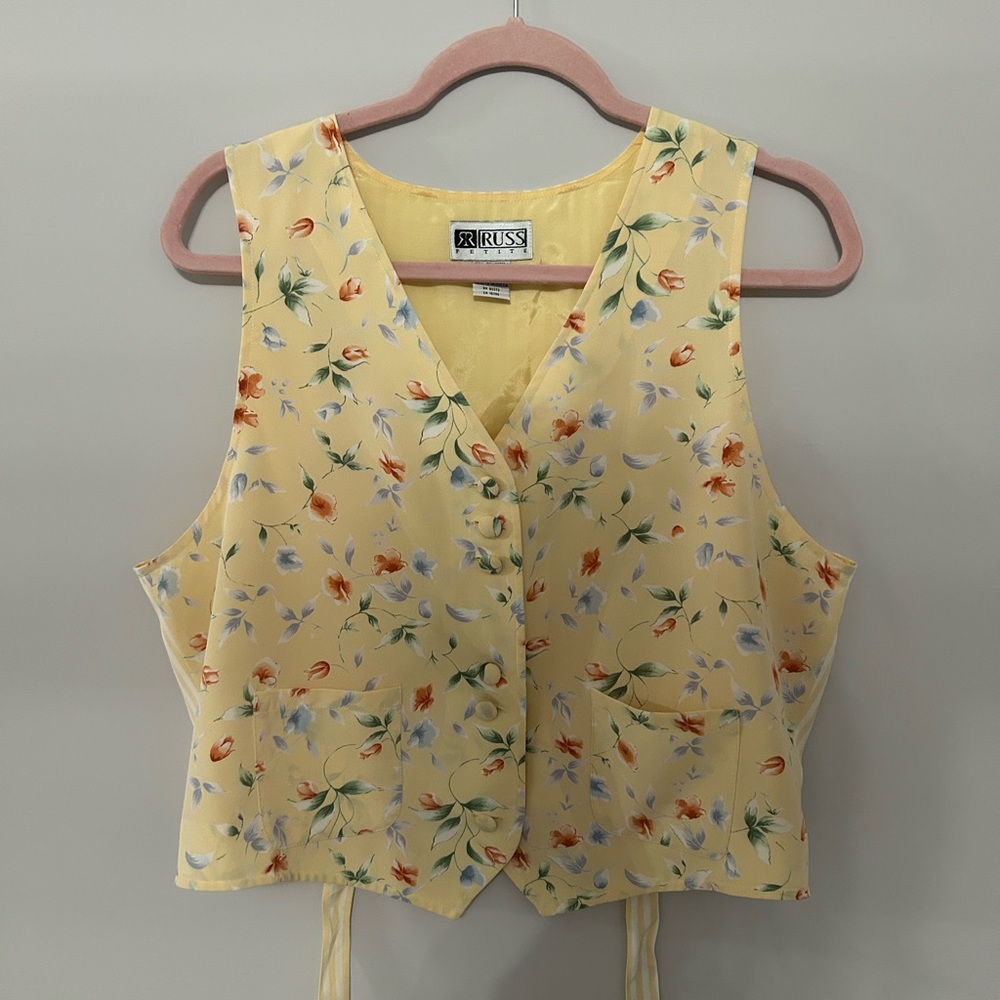 Russ Women's Yellow Floral Vest